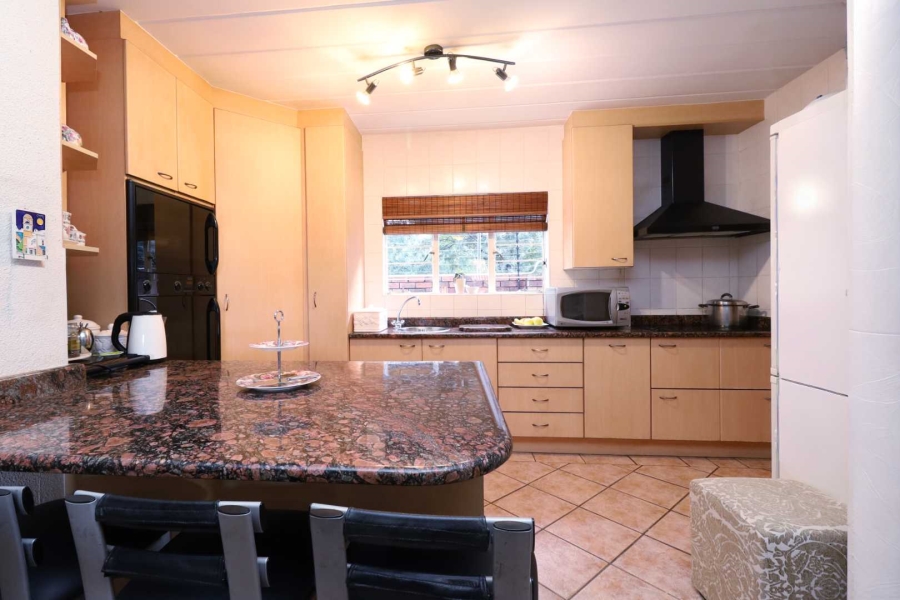 3 Bedroom Property for Sale in Weltevreden Park Gauteng