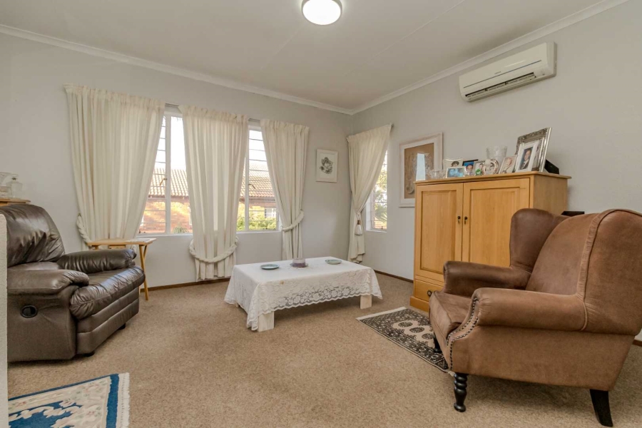 3 Bedroom Property for Sale in Weltevreden Park Gauteng