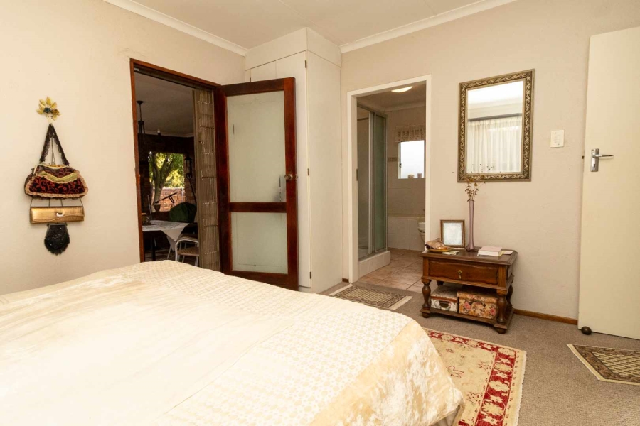 3 Bedroom Property for Sale in Weltevreden Park Gauteng