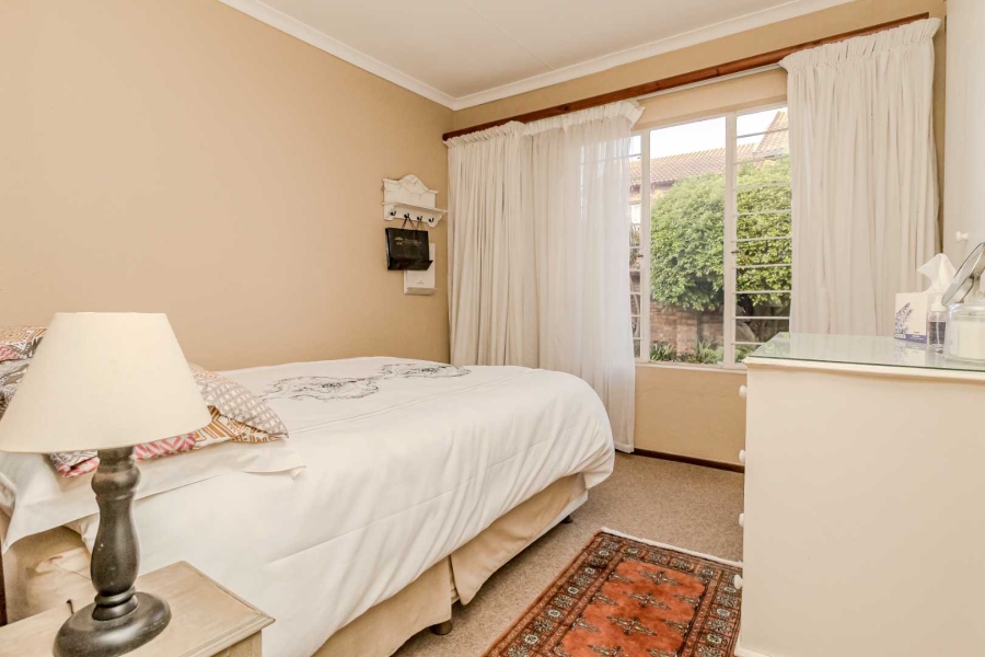 3 Bedroom Property for Sale in Weltevreden Park Gauteng