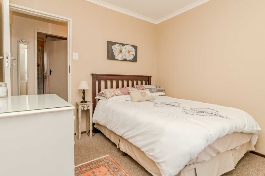 3 Bedroom Property for Sale in Weltevreden Park Gauteng