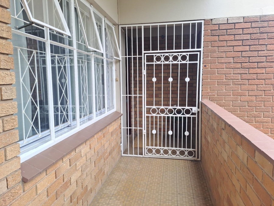 3 Bedroom Property for Sale in Illovo Gauteng