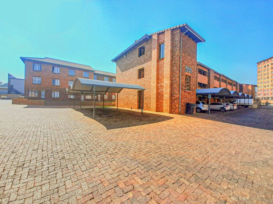 0 Bedroom Property for Sale in Grand Central Gauteng