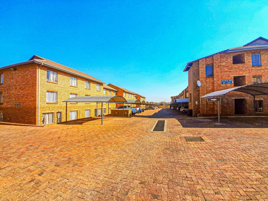 0 Bedroom Property for Sale in Grand Central Gauteng