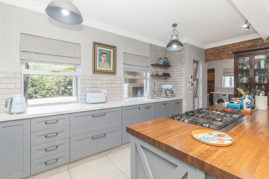 4 Bedroom Property for Sale in Carlswald Gauteng