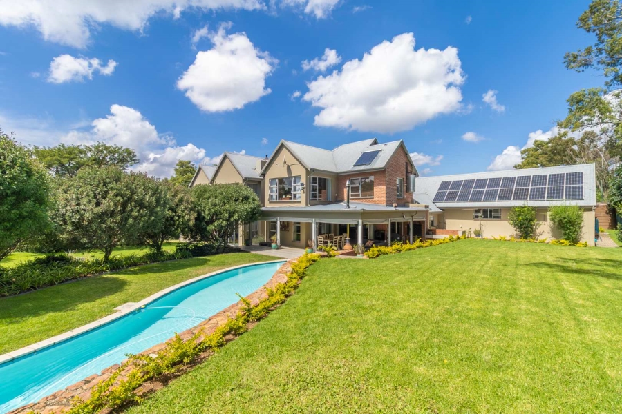 4 Bedroom Property for Sale in Carlswald Gauteng