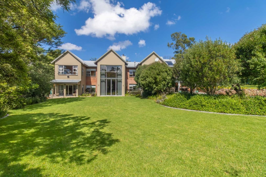 4 Bedroom Property for Sale in Carlswald Gauteng