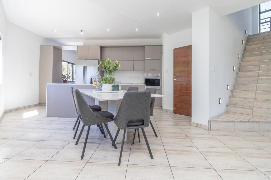 4 Bedroom Property for Sale in Waterfall Country Village Gauteng