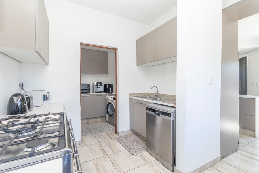 4 Bedroom Property for Sale in Waterfall Country Village Gauteng