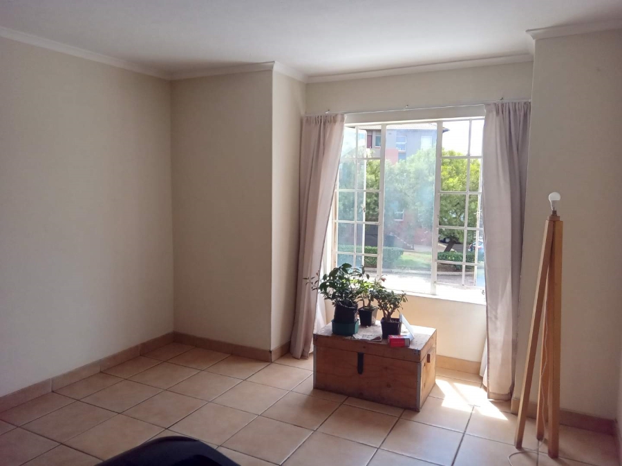 To Let 2 Bedroom Property for Rent in Castleview Gauteng