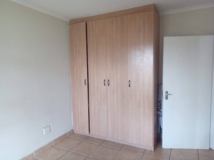 To Let 2 Bedroom Property for Rent in Castleview Gauteng