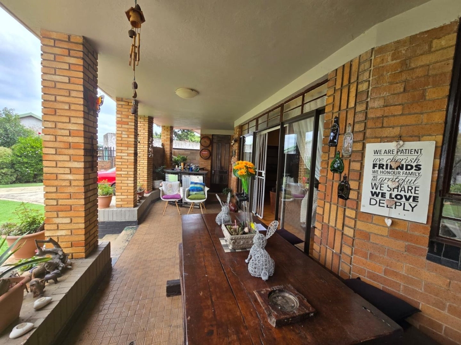 4 Bedroom Property for Sale in Florentia Gauteng