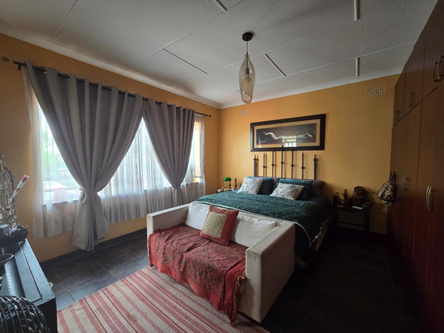 4 Bedroom Property for Sale in Florentia Gauteng