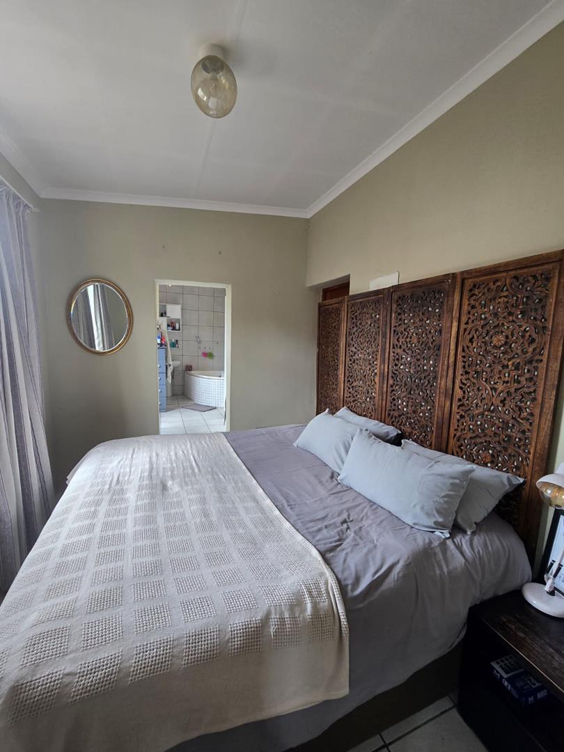 4 Bedroom Property for Sale in Florentia Gauteng