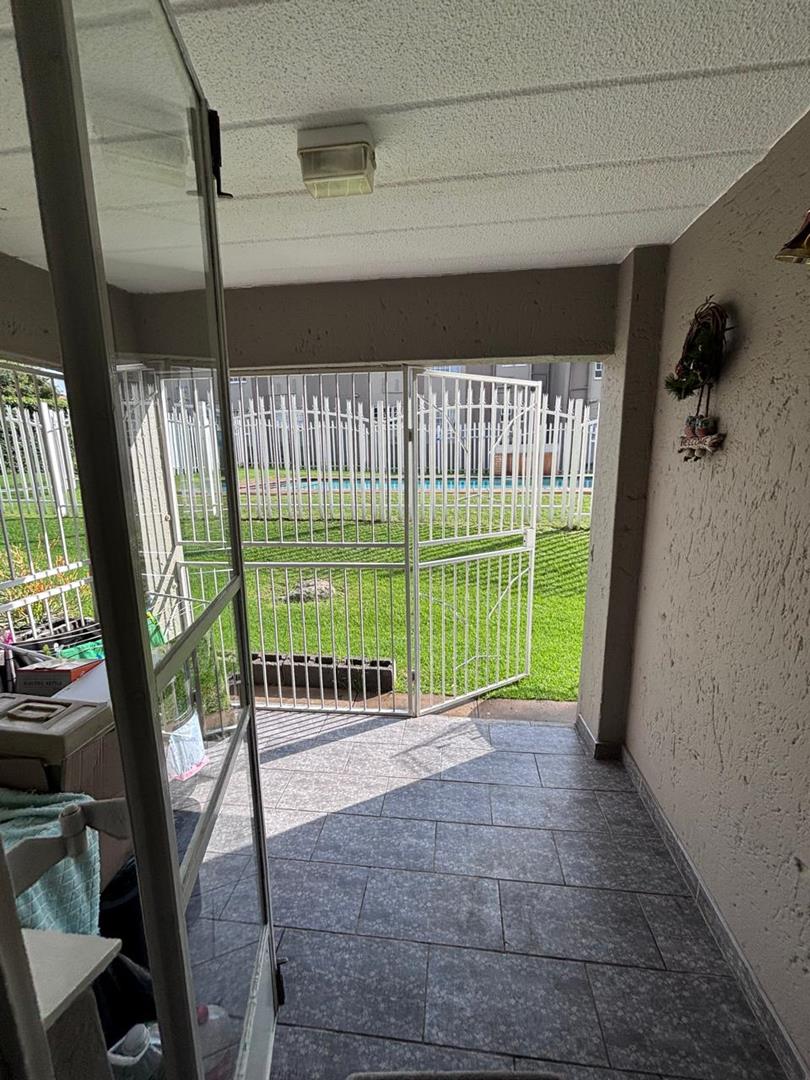 2 Bedroom Property for Sale in Meyersdal Gauteng