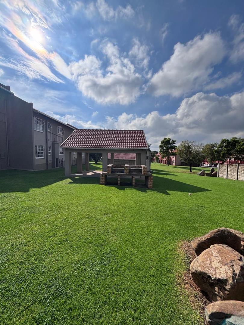 2 Bedroom Property for Sale in Meyersdal Gauteng