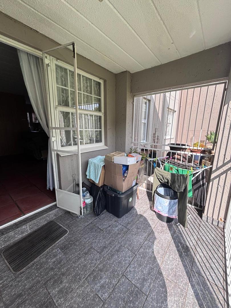 2 Bedroom Property for Sale in Meyersdal Gauteng