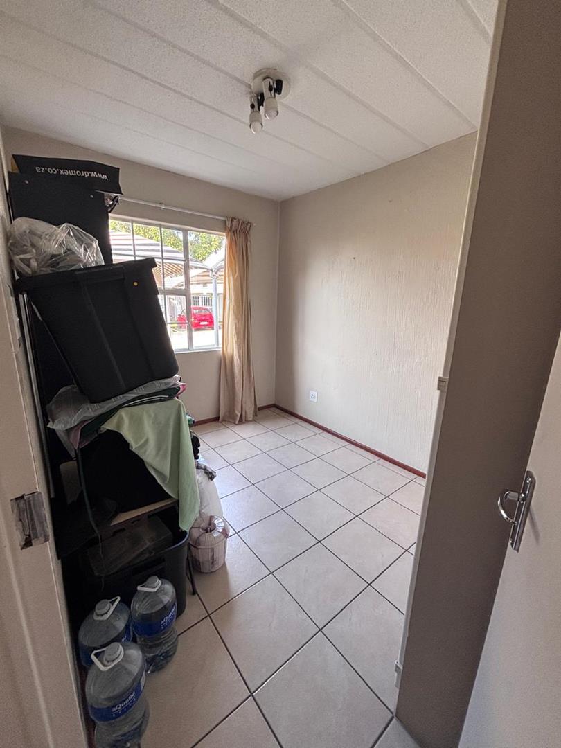 2 Bedroom Property for Sale in Meyersdal Gauteng