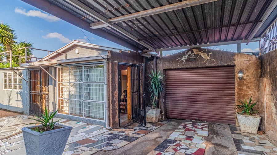 3 Bedroom Property for Sale in Montclair Gauteng