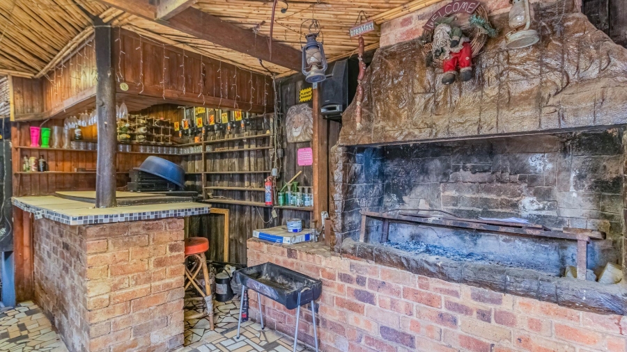 3 Bedroom Property for Sale in Montclair Gauteng