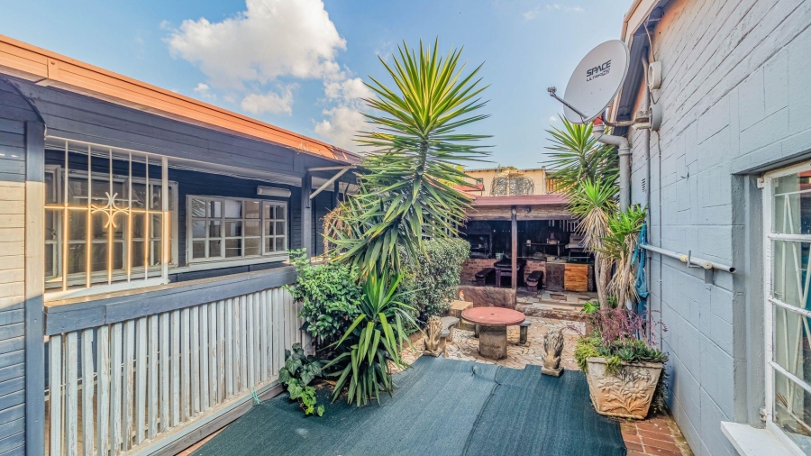 3 Bedroom Property for Sale in Montclair Gauteng