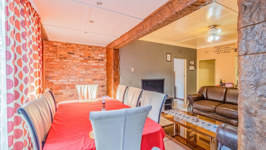 3 Bedroom Property for Sale in Montclair Gauteng