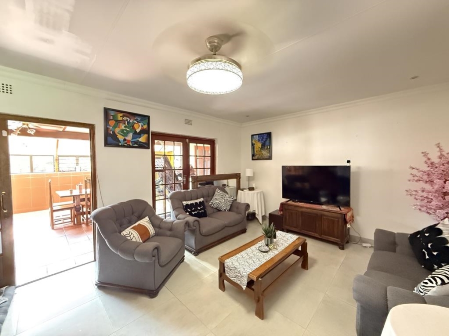 4 Bedroom Property for Sale in Allens Nek Gauteng