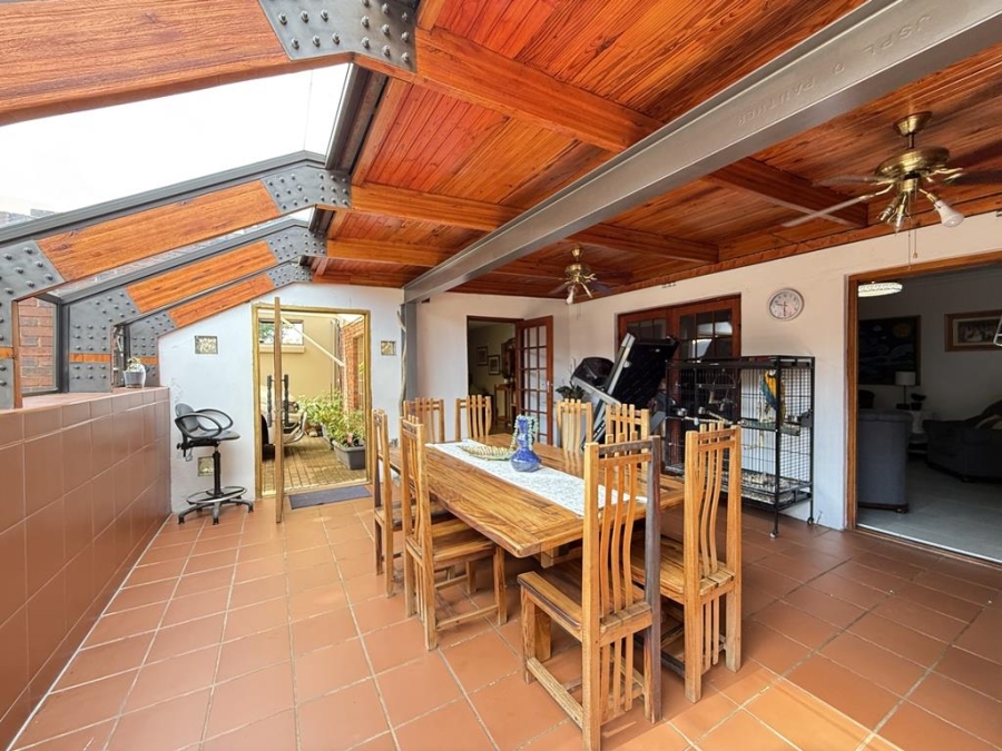 4 Bedroom Property for Sale in Allens Nek Gauteng