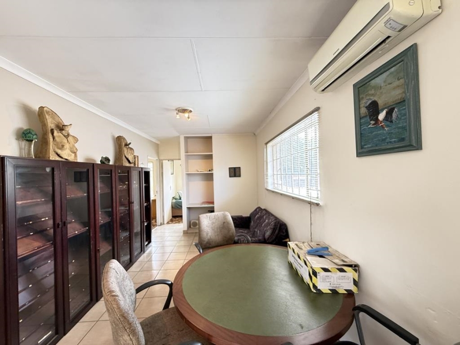 4 Bedroom Property for Sale in Allens Nek Gauteng