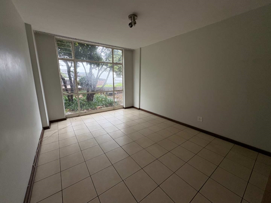 To Let 2 Bedroom Property for Rent in Constantia Kloof Gauteng