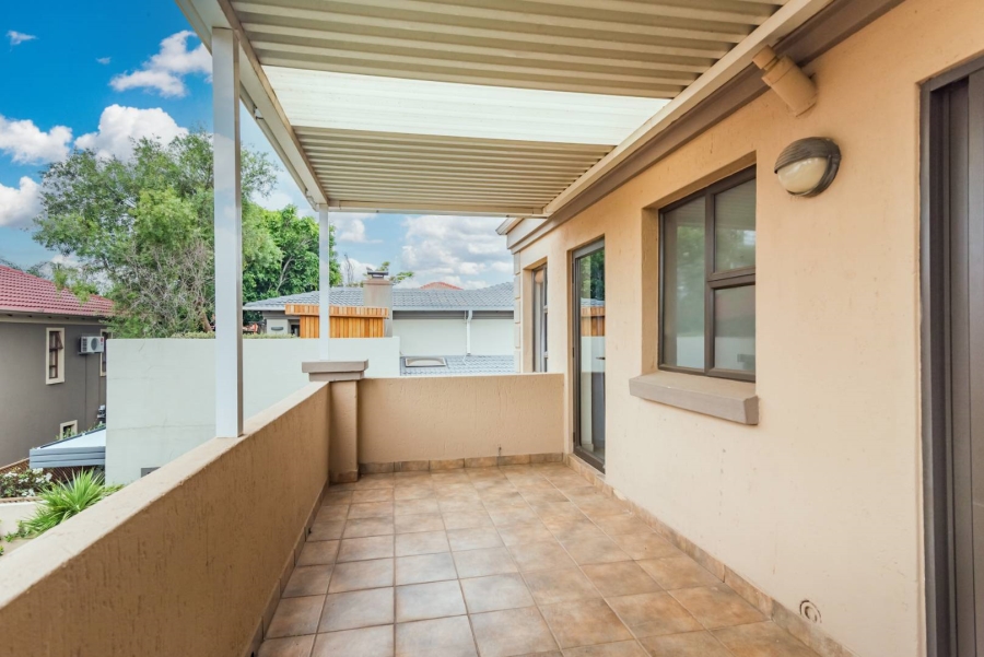 3 Bedroom Property for Sale in Ruimsig Gauteng