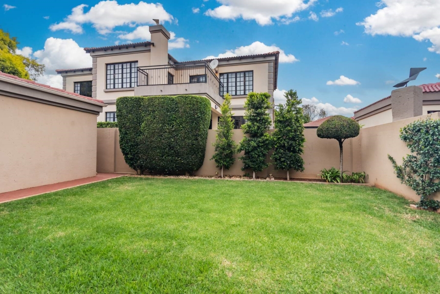3 Bedroom Property for Sale in Ruimsig Gauteng