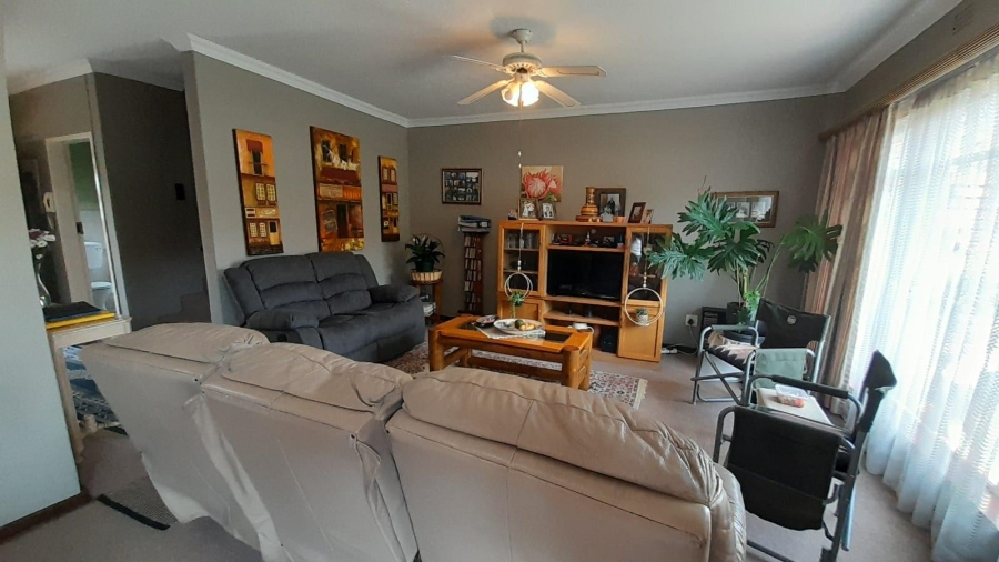 2 Bedroom Property for Sale in Birchleigh Gauteng