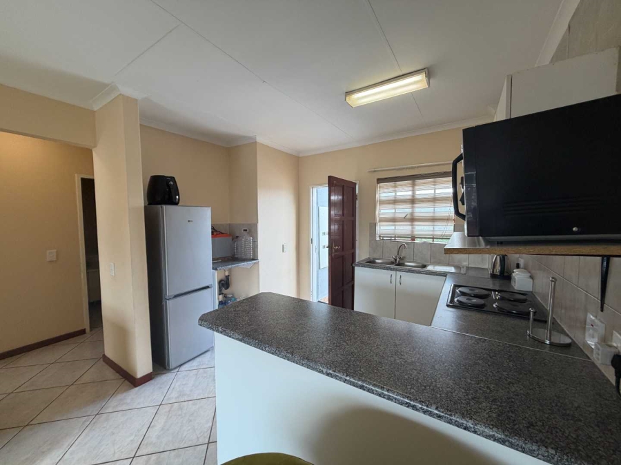 2 Bedroom Property for Sale in Noordheuwel Gauteng