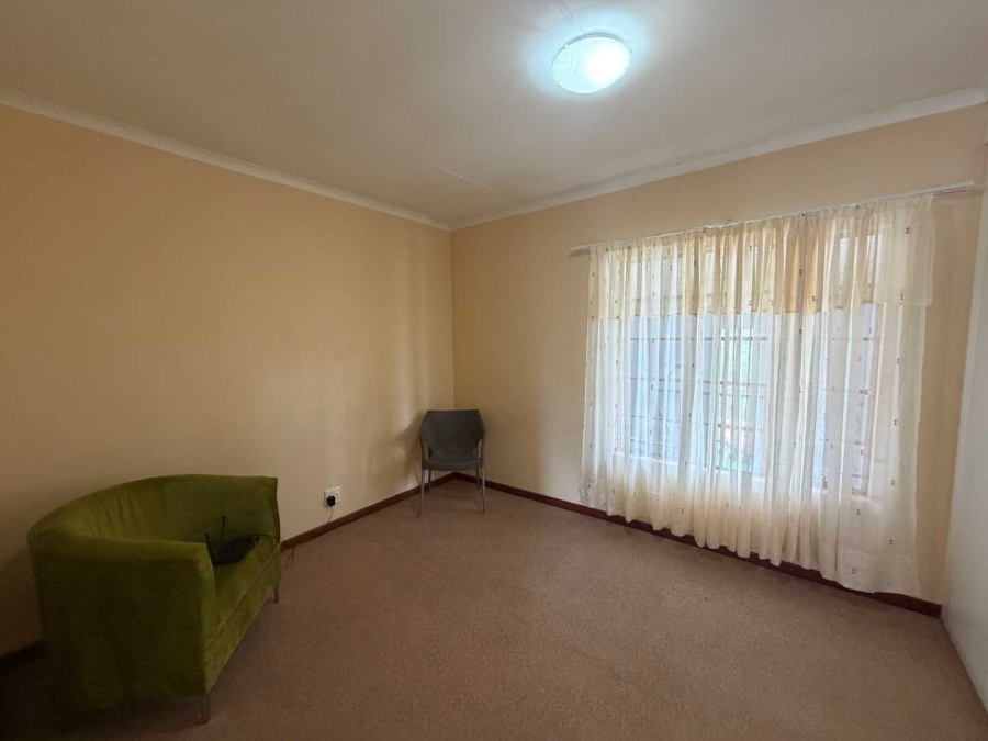 2 Bedroom Property for Sale in Noordheuwel Gauteng