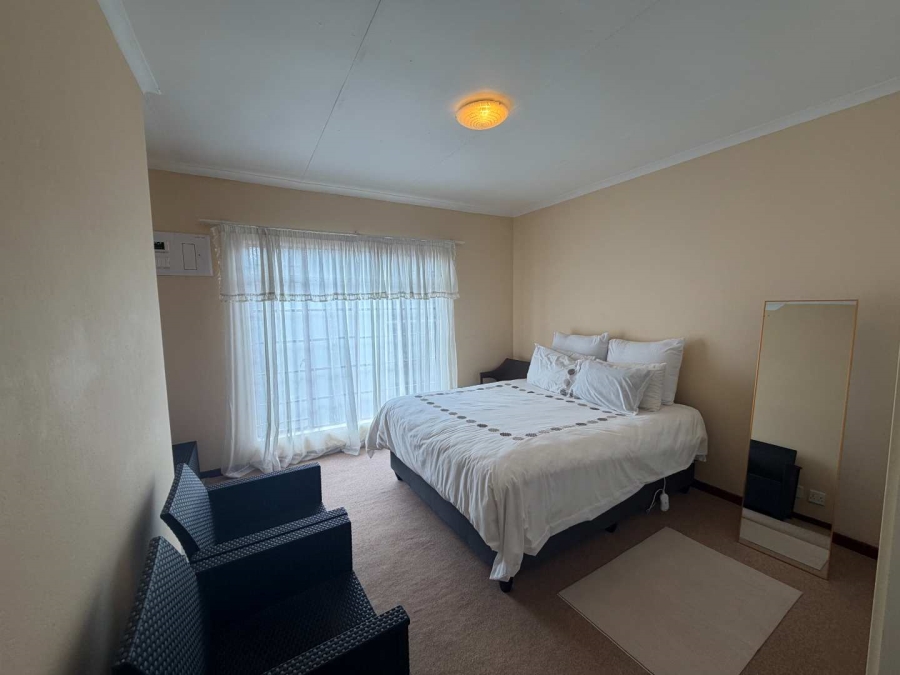 2 Bedroom Property for Sale in Noordheuwel Gauteng
