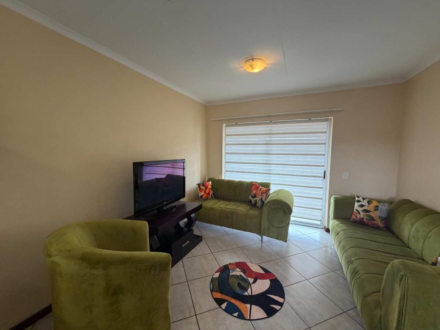 2 Bedroom Property for Sale in Noordheuwel Gauteng