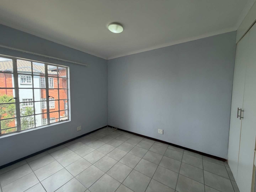 2 Bedroom Property for Sale in Noordheuwel Gauteng