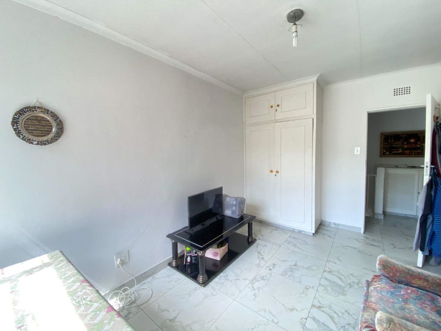 3 Bedroom Property for Sale in Mondeor Gauteng