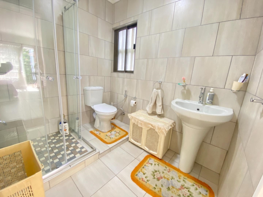 3 Bedroom Property for Sale in Mondeor Gauteng