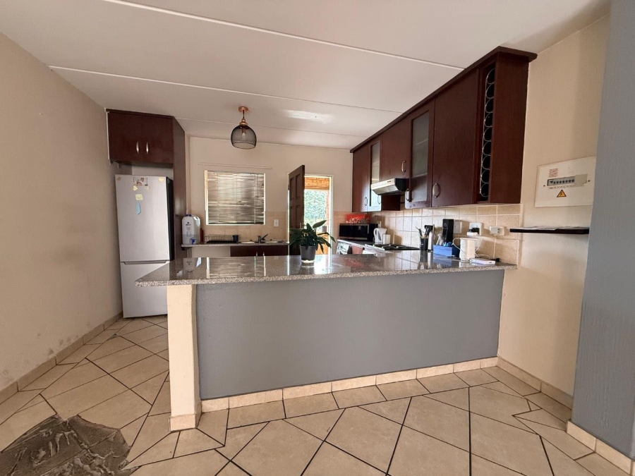 2 Bedroom Property for Sale in Sundowner Gauteng