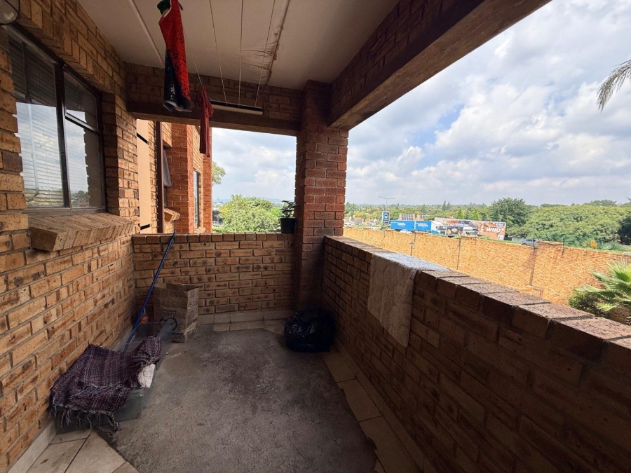 2 Bedroom Property for Sale in Sundowner Gauteng