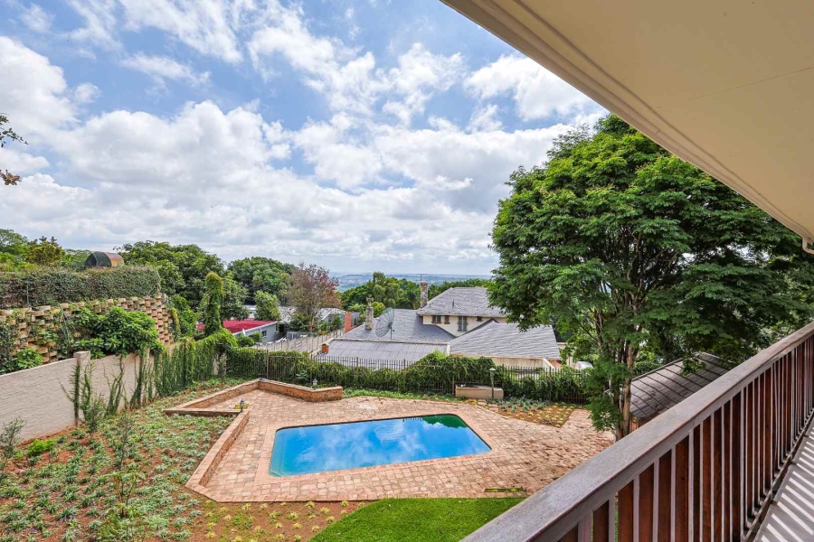 6 Bedroom Property for Sale in Waterkloof Ridge Gauteng