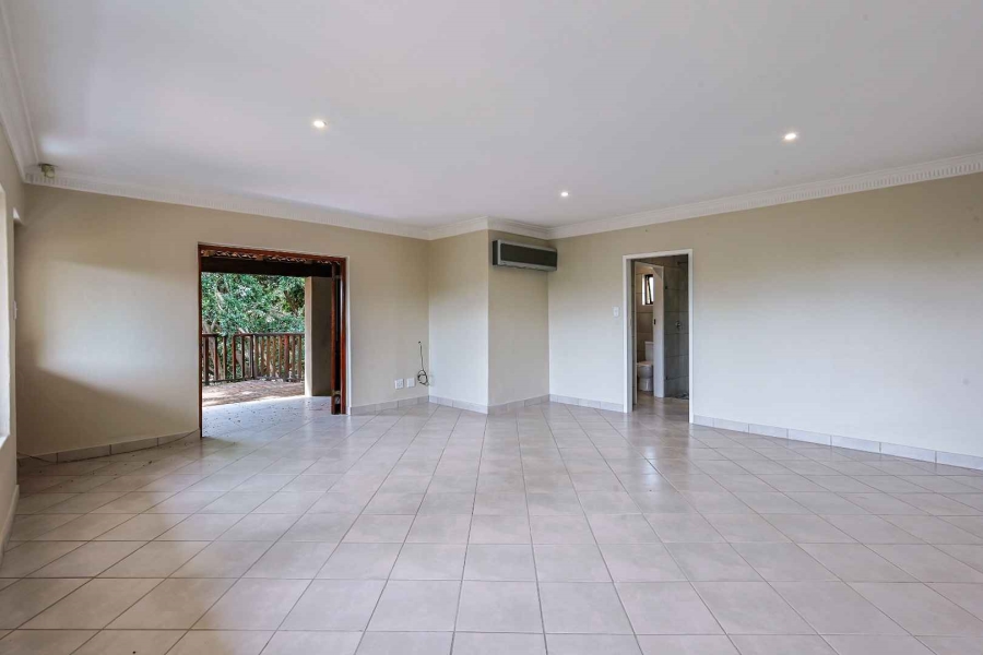 6 Bedroom Property for Sale in Waterkloof Ridge Gauteng