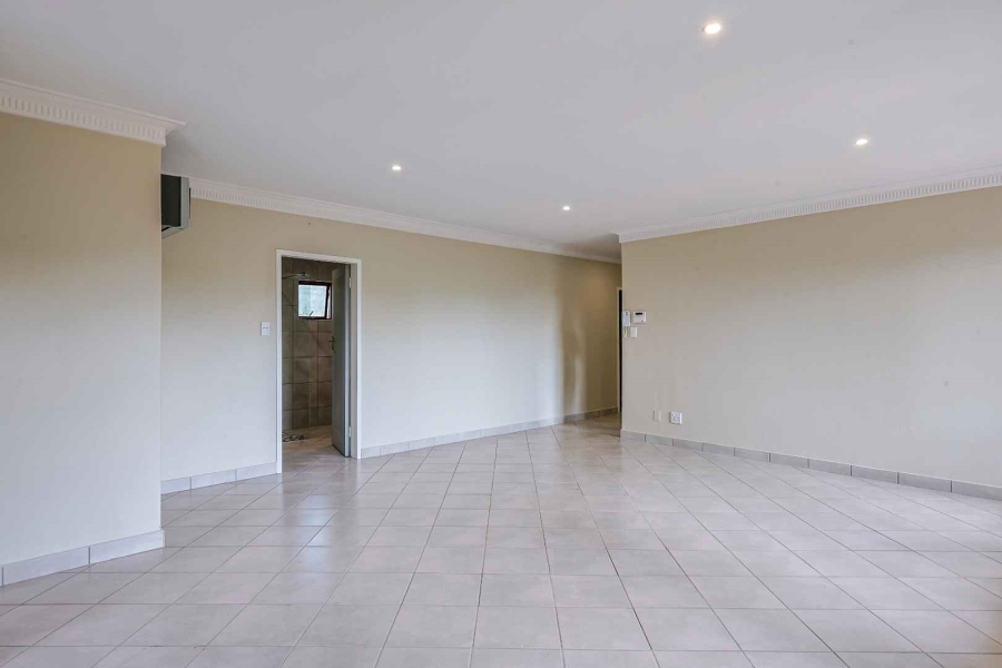 6 Bedroom Property for Sale in Waterkloof Ridge Gauteng