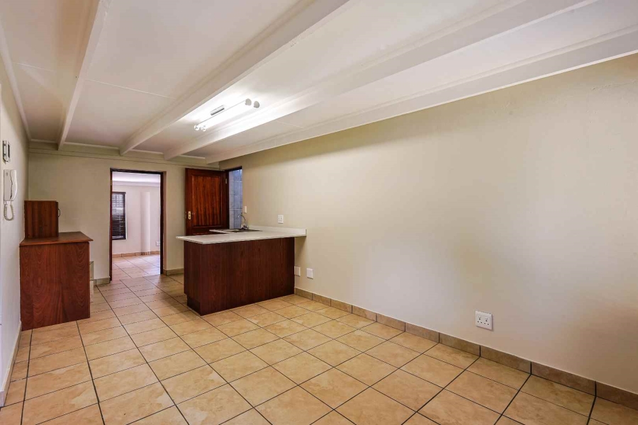 6 Bedroom Property for Sale in Waterkloof Ridge Gauteng