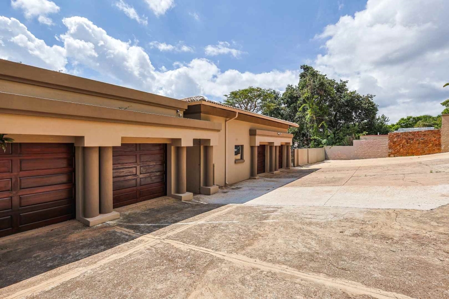 6 Bedroom Property for Sale in Waterkloof Ridge Gauteng