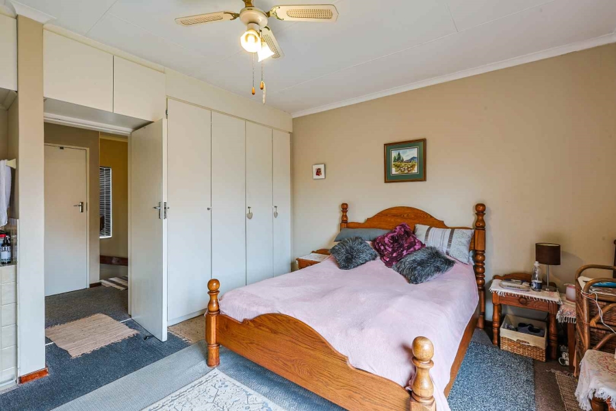 3 Bedroom Property for Sale in Elardus Park Gauteng