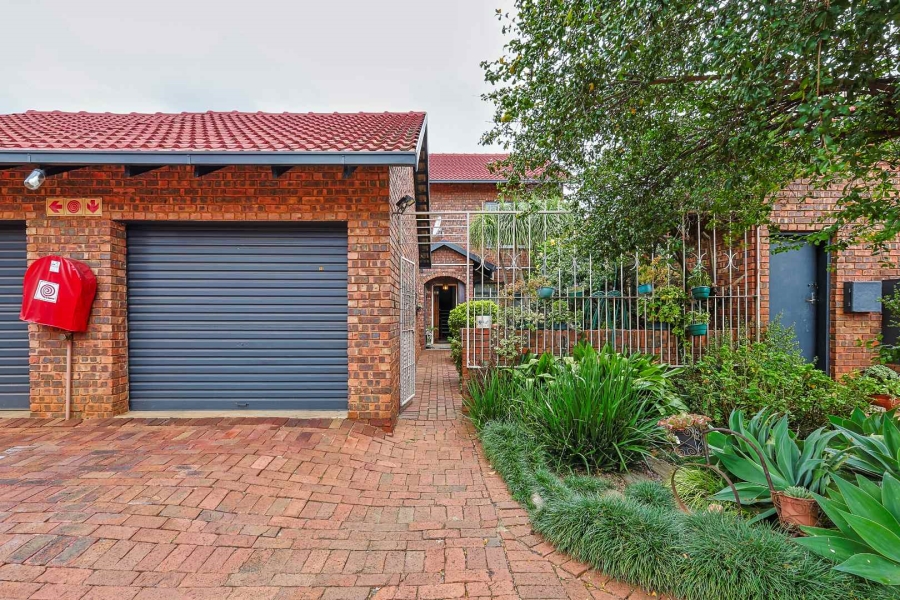 3 Bedroom Property for Sale in Elardus Park Gauteng