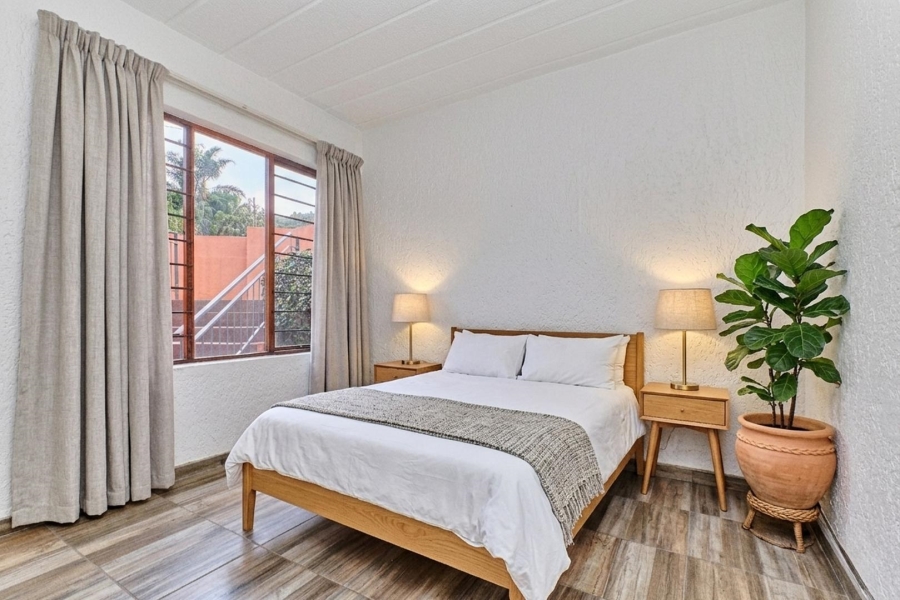 2 Bedroom Property for Sale in Little Falls Gauteng